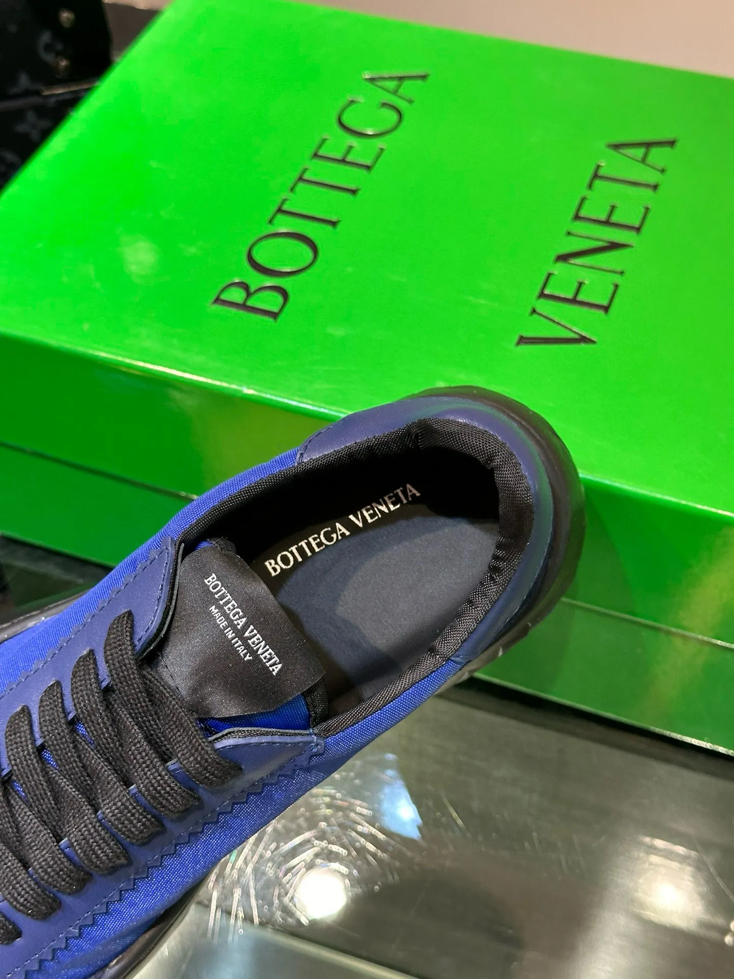 Factory price: 438💰BV/Bottega Veneta🆕New men's moral training sneakers, made of Sneaker technology nylon and suede, inspired by retro basketball shoes, a new interpretation of classic sneakers, a light, comfortable and breathable summer must-have item, the soles are made of classic woven texture, super recognizable, nylon suede stitching, full of texture! Size: 38-44, (45 customized)